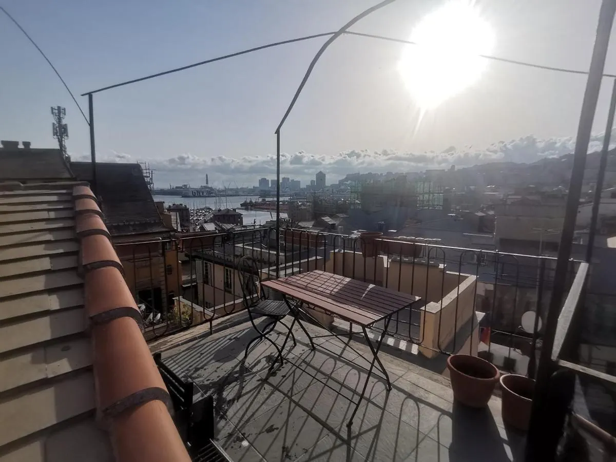The House On The Roof In Genoa Apartment